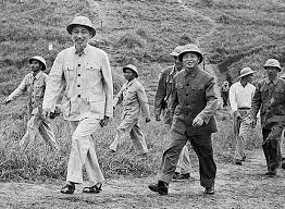 Võ nguyên giáp và hồ chí minh. Ä'á» CÆ°Æ¡ng Tuyen Truyá»n Ká»· Niá»‡m 110 NÄƒm Ngay Sinh Ä'áº¡i TÆ°á»›ng Vo Nguyen Giap