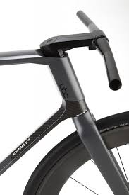 Coren Carbon Fiber Fixie Designed By Christian Zanzotti Fahrrad Design Fahrrad Fixie Fahrrad