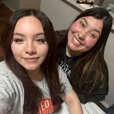 Aurora Platt's Instagram, Twitter & Facebook