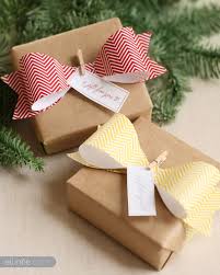 For a large bow i would cut out a yard, for a smaller bow 18″ will do. How To Make A Bow Out Of Ribbon 35 Awesome Diy Bow Ideas