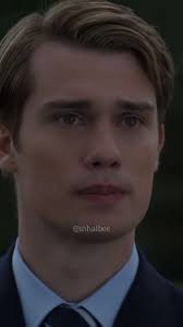 Vermelho Branco E Sangue Azul Significado Do Anel No Dedo De Henry