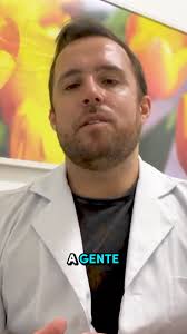 No início do mês, Vera Viel, esposa do apresentador Rodrigo Faro, revelou  estar com sarcoma sinovial. , A doença é um tumor maligno raro que acomete  as partes moles do corpo. Pouco tempo depois, Vera ...