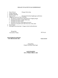 Para petugas kebersihan memblokade pagar pintu gerbang kantor dlh parepare. Uraian Tugas Petugas Kebersihan