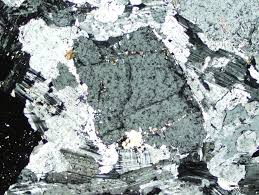 Nepheline Xpl Geology Beautiful Landscapes Paleontology