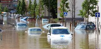 Een overstroming is een gebeurtenis waarbij een aanzienlijke hoeveelheid water uit een zee, rivier of meer plaatsen bereikt die normaal gesproken niet onder water staan. Overstroming Op Corsica Door Extreme Hoeveelheid Regen