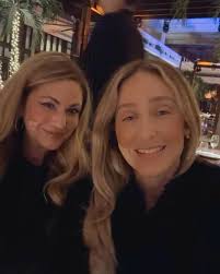 Girls Night Out!🥂 Beginning 2025 surrounded by beloved friends is such a  gift 🎁! Drop your birthday 🎂 below ⬇️ in the comments! ( also swipe to  10th slide to see how our nights usually go! 😂) , I’m so ...