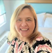 Where can I find a safe and beautiful place to walk in Ellijay in the early  morning hours?