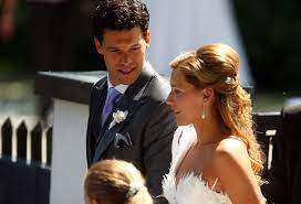 Se desempeñaba en la posición de centrocampista. Michael Ballack Simone Lambe Michael Ballack And Simone Lambe Photos Zimbio
