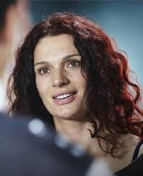 Anna Floriano (19shine61)