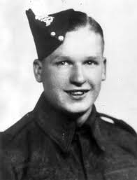 Military re-enactors and a special outdoor screening will take families  into battle at a Staffordshire museum