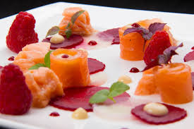 Saumon En Deux Facons Carpaccio De Betteraves Arome Framboise Carpaccio De Betterave Recette Saumon Recettes Sous Vide