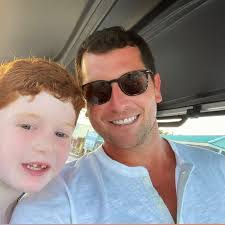 Louis Oswald's Instagram, Twitter & Facebook