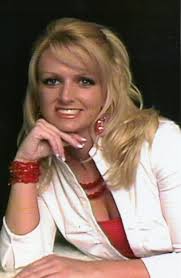 Alicia Hardwick's Instagram, Twitter & Facebook