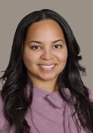 Candice Anderson's Instagram, Twitter & Facebook