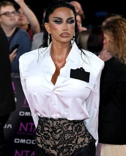 UK model Katie Price has walked the red carpet at Britain's National  Television Awards looking unrecognisable.⁠ ⁠ The 48-year-old was  accompanied by her daughter, 19-year-old Princess Andre.⁠ ⁠ For a full list