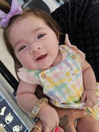 CLIENTES FELICES, GRACIAS POR SU PREFERENCIA! TAMAYO'S JEWELRY 💎 💙 Donde  tu BRILLO COMIENZA. ¡FINANCIAMIENTO DISPONIBLE! Llévate la joya de tus  sueños HOY MISMO. ÚNICA UBICACIÓN: 📍 620 N 23rd St, McAllen,