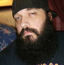 What could cause the low beam headlight to turn off while driving in an 05  Trailblazer LT?