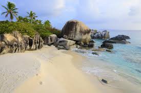 Virgin gorda, or fat virgin, received its name from christopher columbus. Karibik British Virgin Islands Virgin Gorda Nautilus Tauchreisen