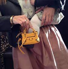 Kourtney Kardashian Daughter Penelope Has A Bag That Costs How Much Balenciaga Bag Penelope Disick Baby Fashion