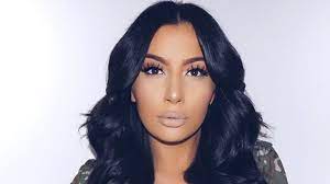 Official nissan jordan website find new nissan passenger, suv,sports, commercial and 4x4 vehicles images, specs, test drives, dealers etc. Kim Kardashian S Newest Lookalike Has 706k Followers Pics