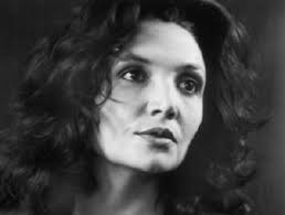 2011 lief in Rumänien auf Initiative von Dr. Christian Papke bereits zum  siebten Mal der internationale Dramenwettbe- werb ÜBE