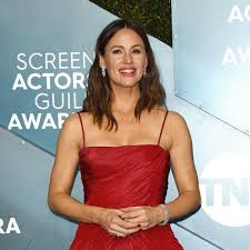 Apr 01, 2021 · jennifer garner, 48, runs errands with her daughter violet, 15. Jennifer Garner My Children Like To Torture Me People Oanow Com