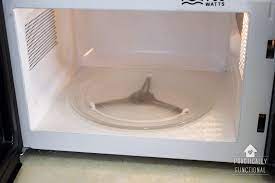 Add a few drops of essential oils or lemon juice to the vinegar mixture to weaken the vinegar odor. How To Clean A Microwave With Vinegar Steam No Scrubbing