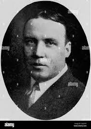 Harry Stilwell's Instagram, Twitter & Facebook