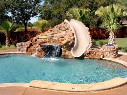 piscine jardin design enterree pierre palme exotique backyard pool swimming pool designs beach entry pool