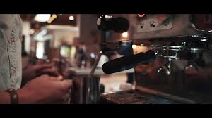 With multiple cookware brands and types to choose from, the menu can be a little overwhelming. The Hobbyist