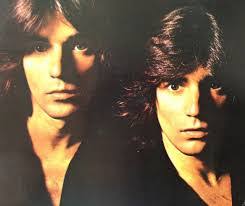 James Moir's Instagram, Twitter & Facebook