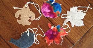 Profumo fatto in casa con i fiori: Deodorante Per Auto Fai Da Te 4 Semplici Idee Per Profumare L Abitacolo