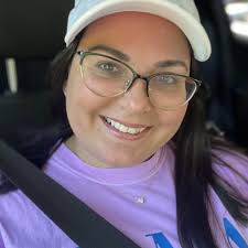 What are some recommendations for a primary care physician in Macomb  County, Michigan, who is available for same-day appointments and is  attentive to appointment times?