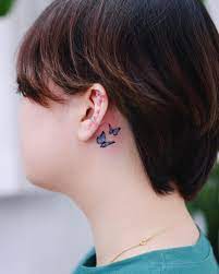 Tatuagem De Borboleta 200 Ideias Para Ficar Com Vontade De Tatuar Butterfly Tattoo Butterfly Neck Tattoo Behind Ear Tattoos