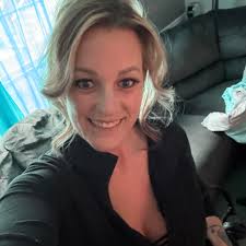 Melissa Presnell (@melissa.presnell.5)