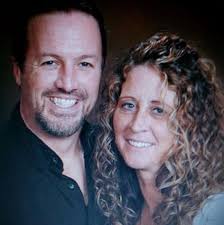 May have been the saddest amount of snow I've seen in Park City, Utah- but  this blended fam still had the best trip. Thank you @brian.claypool for  letting us stay in your