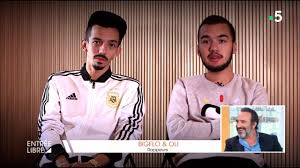 Aussi incroyable que cela puisse paraître, bigflo et oli étaient en studio avec jean dujardin ! Dans Les Oreilles De Jean Dujardin Youtube