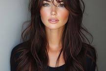 17 Long Curtain Bangs Hairstyles Everyone Should Try in 2025