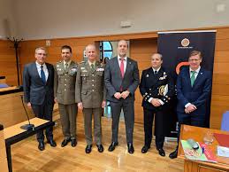 Las XII Jornadas internacionales sobre Seguridad y Defensa abordan en la  UJA las nuevas formas de guerra híbrida, el 'law fare' o la inteligencia  artificial