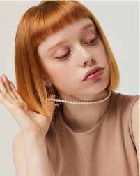 Rose Hook Pearl Necklace Gold