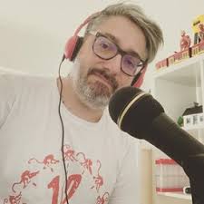 He is a male celebrity. Nuno Markl Teme Covid 19 E Opta Por Teletrabalho O Cerco Esta A Apertar A Ferver Vidas