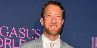 Dave Portnoy Leaving BFFs Podcast Amid Brianna LaPaglia's Breakup