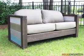 The pallets themselves were cut down o create a more narrow sectional. 5 Diy Outdoor Sofas To Build For Your Deck Or Patio The Handyman S Daughter