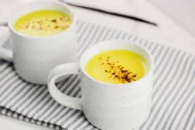 Golden Latte Lait D Or Au Curcuma Avec Thermomix Recette Thermomix Turmeric Latte Recipe Turmeric Latte Latte Recipe