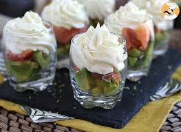 Verrines Au Saumon Fume Et A L Avocat Recette Ptitchef Recette Verrine Saumon Fume Verrine Saumon Saumon Fume