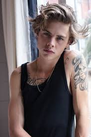 Pin By Sugar Kane On Everythiing Diirty Hot Cute Blonde Guys Blonde Guys Cute Blonde Boys