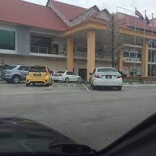 Apa yang anda perlu sediakan sebelum ke pejabat tanah adalah maklumat seperti berikut iaitu nombor lot tanah, nama mukim, nombor seksyen lot tanah jika ada, daerah dimana lot tanah itu terletak dan juga jangan lupa bawa wang sebanyak rm 50 untuk bayaran proses pencarian ini. Pejabat Daerah Dan Tanah Pontian Convention Center In Pontian