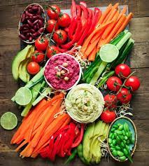 Healthy Bites Antje Behrendt On Instagram Hummus Dips With L O T S Of Raw Veggies Are You Team Beetroot Hummus Of Ging Hummus Recipe Healthy Bites Veggies