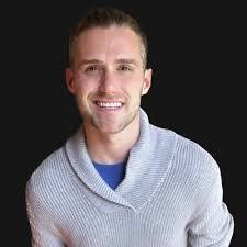 Casey Hardman's Instagram, Twitter & Facebook