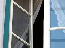 Einbrecher Stiegen Uber Offenes Fenster In Wohnung In Wien Mariahilf Ein Vienna Online